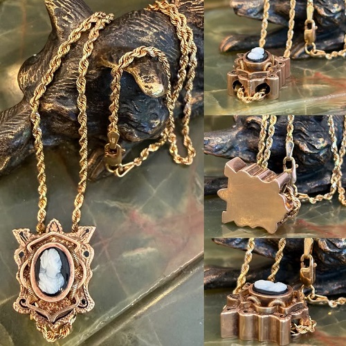 image-579406-Necklace_14kt_wg_jade_buddha_diamonds845.jpg