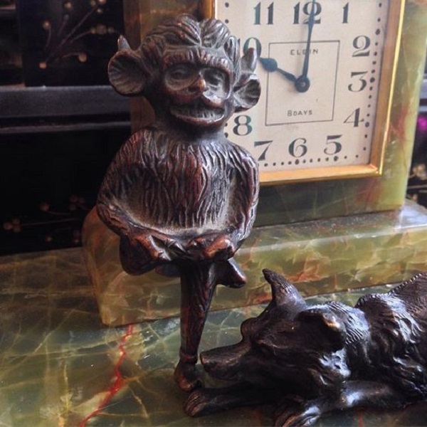 Antique bronze