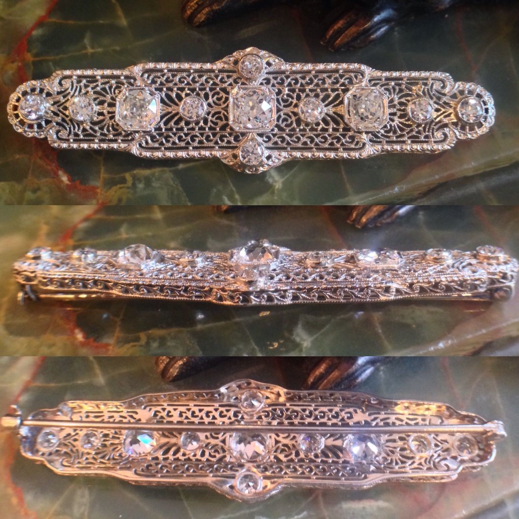 image-577730-Brooch_Art_Deco_diamond_bow_260.jpg