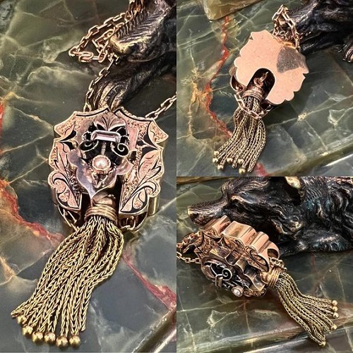 necklace