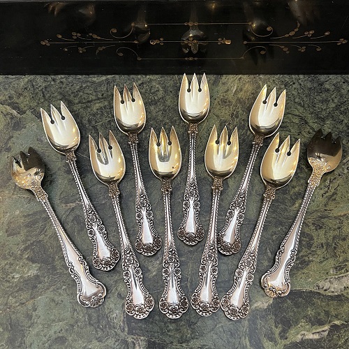 image-150326-silvericecreamfork.jpg