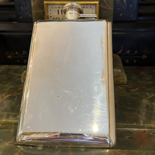 image-681022-Drinkingsterflask265.jpg